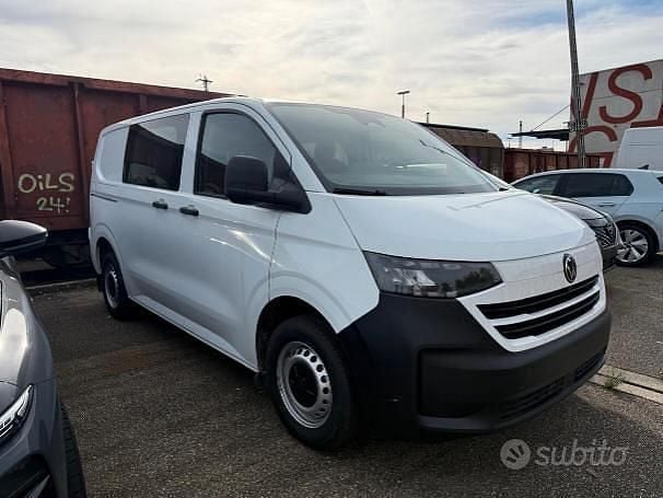 Nuova VW Transporter 2025 Bianco Furgone
