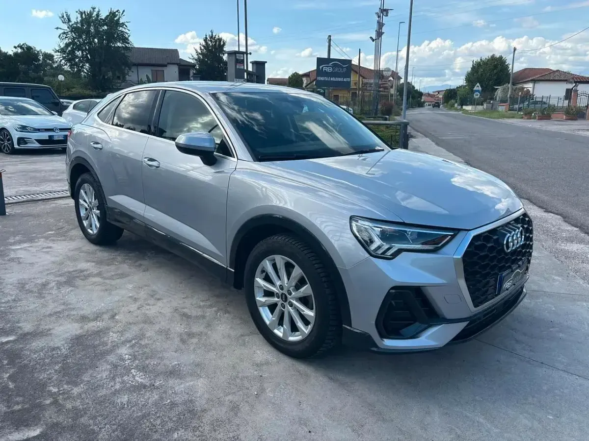Usata Audi Q3 Advanced 150 CV (110 kW) 2021 Argento SUV