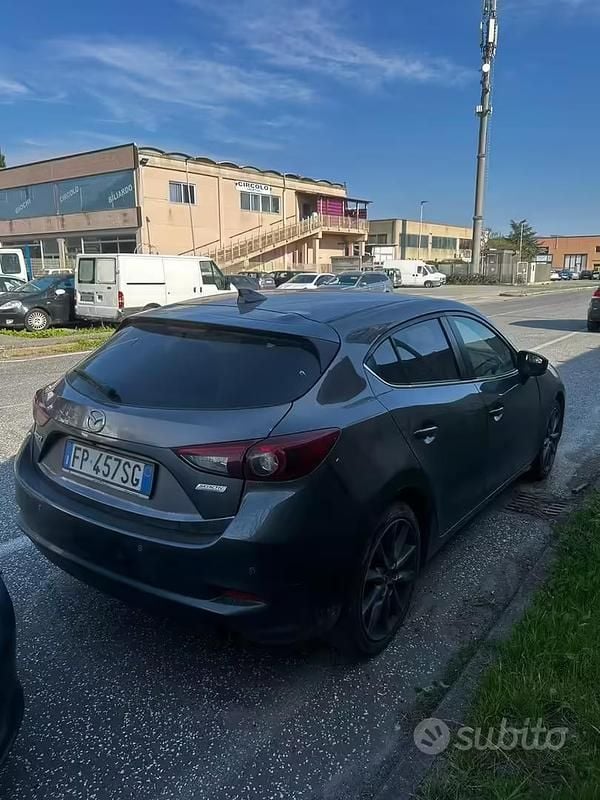 Usata Mazda 3 Exceed 105 CV (77 kW) 2018 Berlina