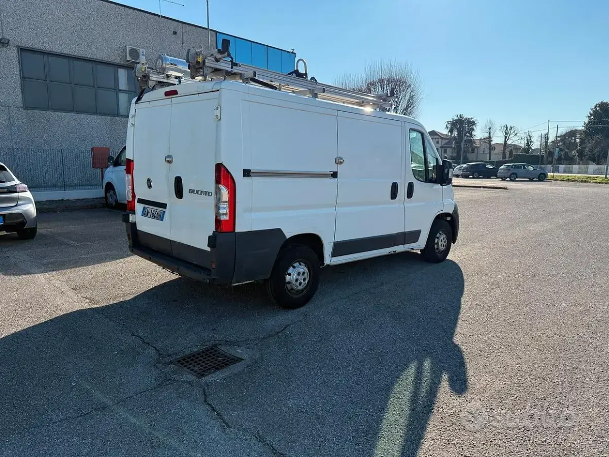 Usata Fiat Ducato 131 CV (96 kW) 2014 Bianco Furgone