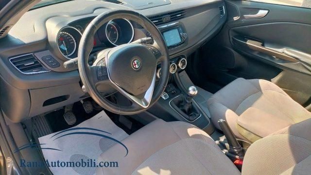Usata Alfa Romeo Giulietta Progression 105 CV (77 kW) 2014 Grigio Utilitaria
