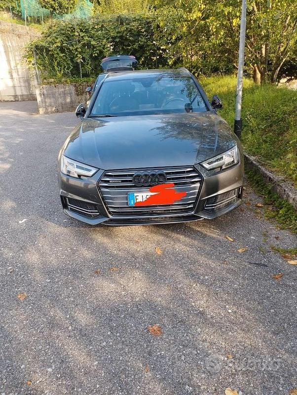 Usata Audi A4 S-Line 190 CV (139 kW) 2017 Grigio Station wagon