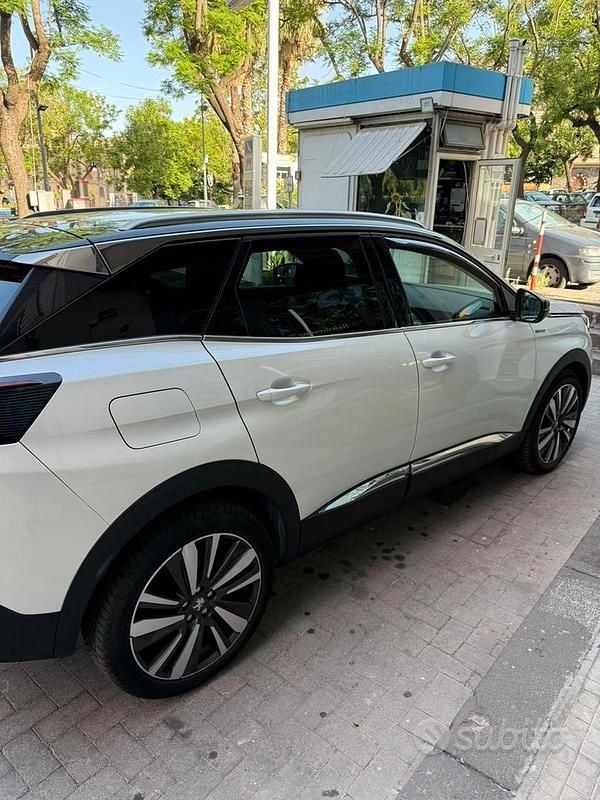 Usata Peugeot 3008 120 CV (88 kW) 2017 Bianco SUV