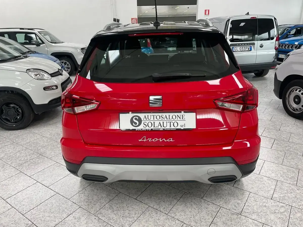 Usata Seat Arona Xperience 110 CV (80 kW) 2022 Rosso SUV