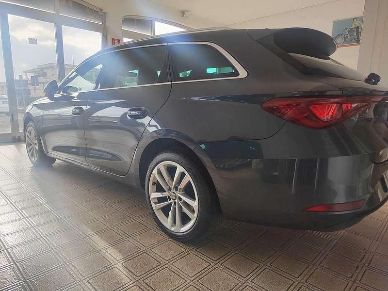 Usata Seat Leon ST 150 CV (110 kW) 2020 Grigio Station wagon