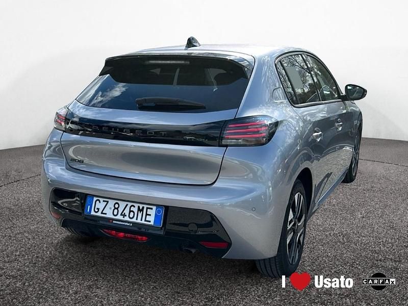 Usata Peugeot 208 Allure 101 CV (74 kW) 2025 Grigio Utilitaria