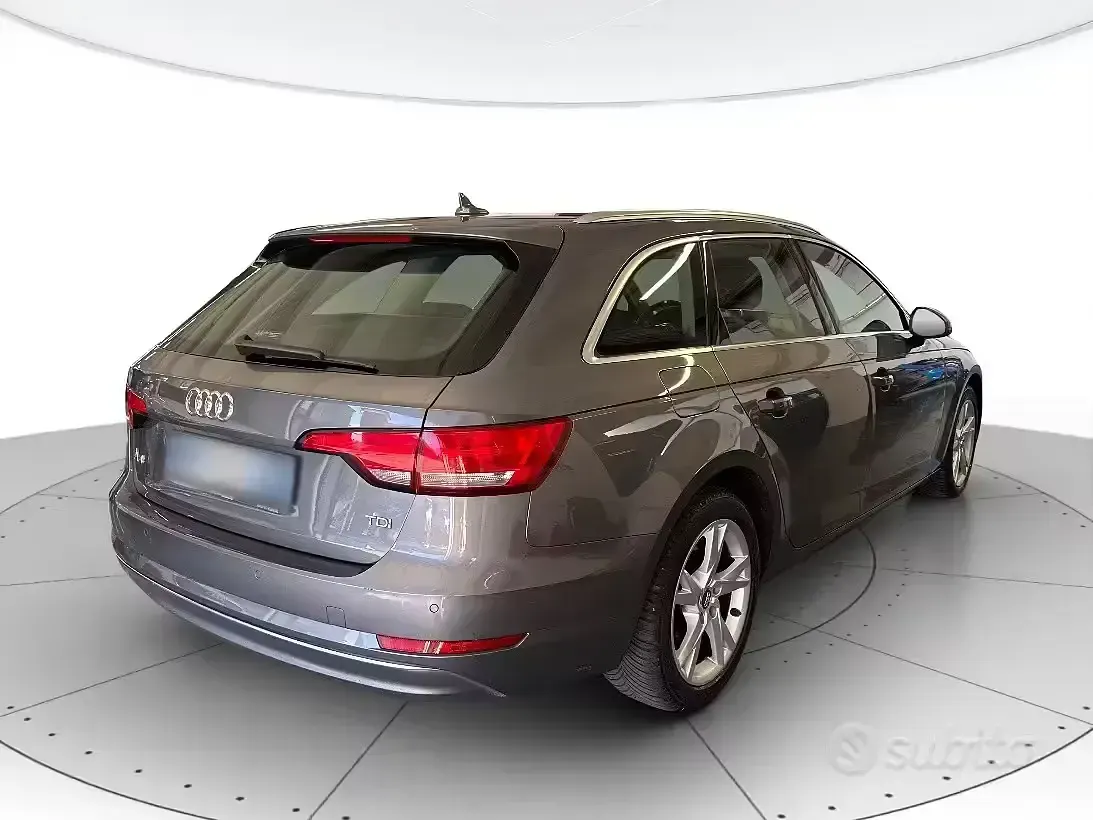 Usata Audi A4 Sport 150 CV (110 kW) 2017 Antracite Station wagon