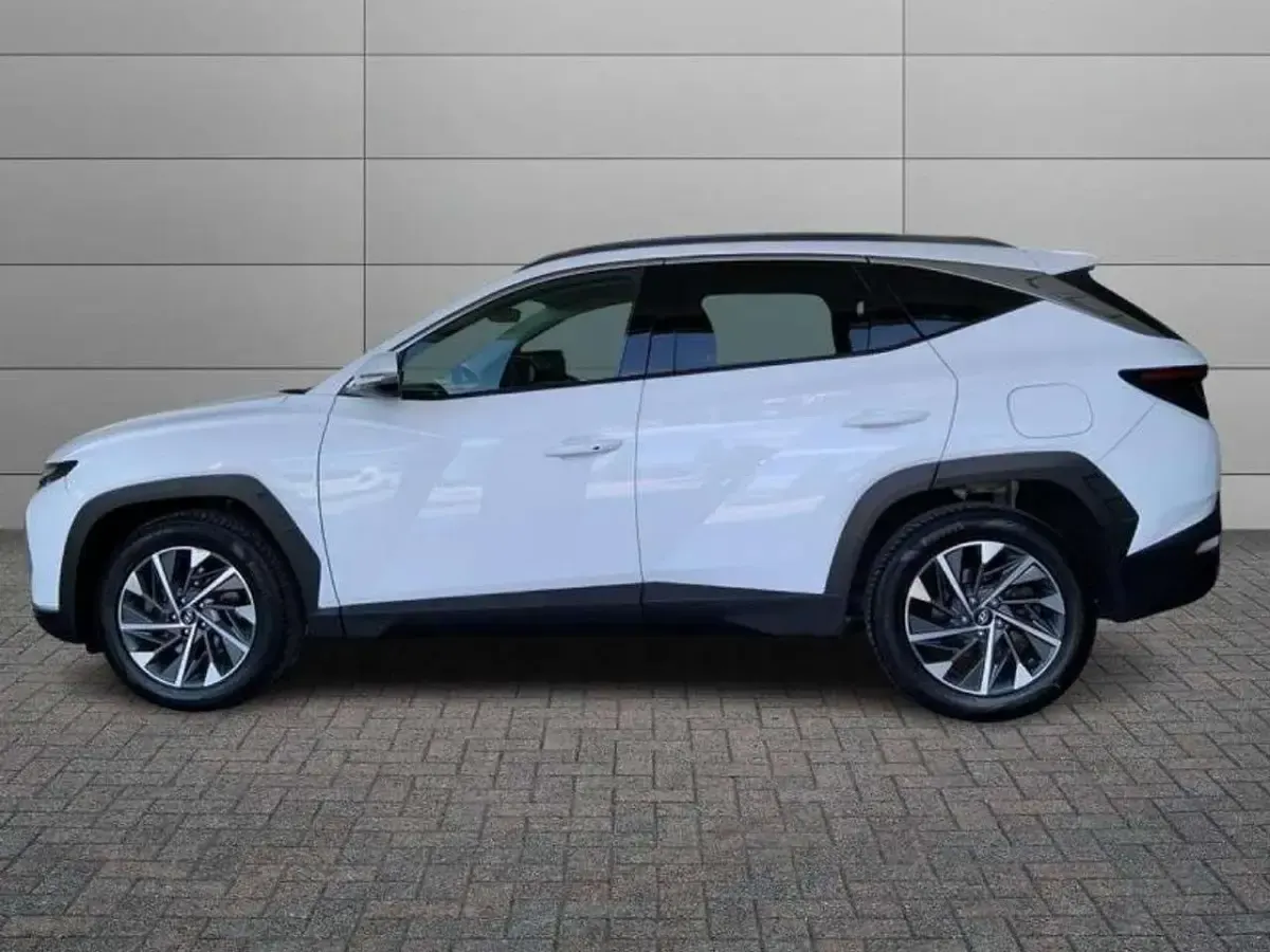 Usata Hyundai Tucson 150 CV (110 kW) 2021 Bianco SUV