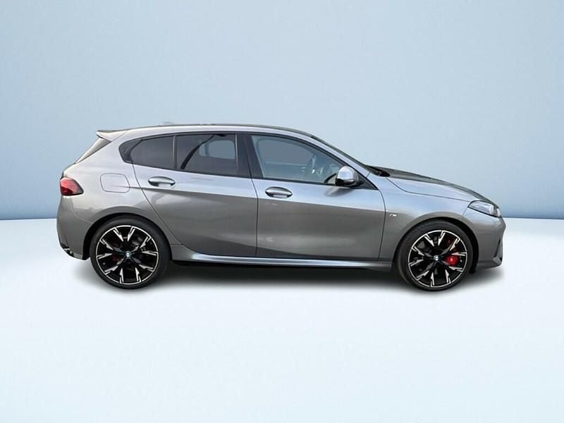 Usata BMW 118 M Sport 149 CV (109 kW) 2025 Grigio Utilitaria