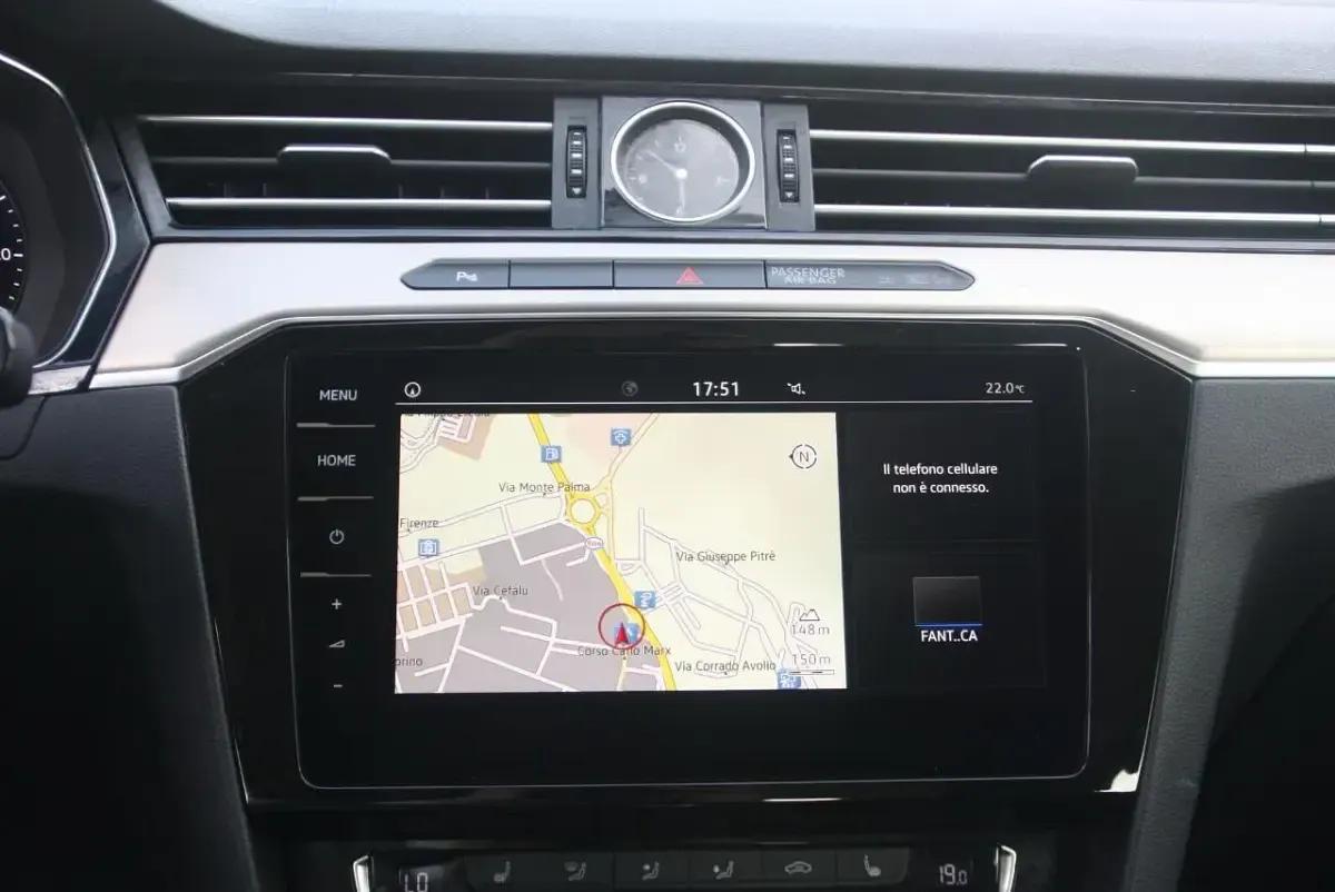 Usata VW Passat Executive 150 CV (110 kW) 2018 Grigio Station wagon