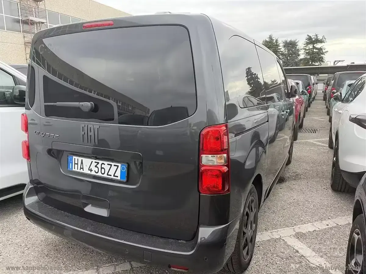 Usata Fiat Ulysse 130 kW (177 CV) 2025 Grigio Monovolume
