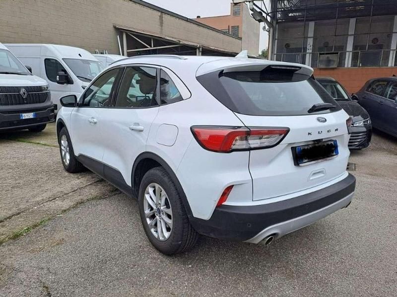 Gebraucht Ford Kuga 120 PS (88 kW) 2022 Weiß SUV
