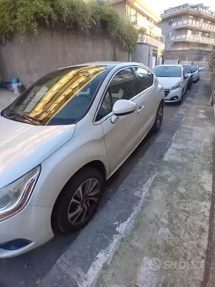 Usata Citroën DS4 120 CV (88 kW) 2012 Bianco Utilitaria