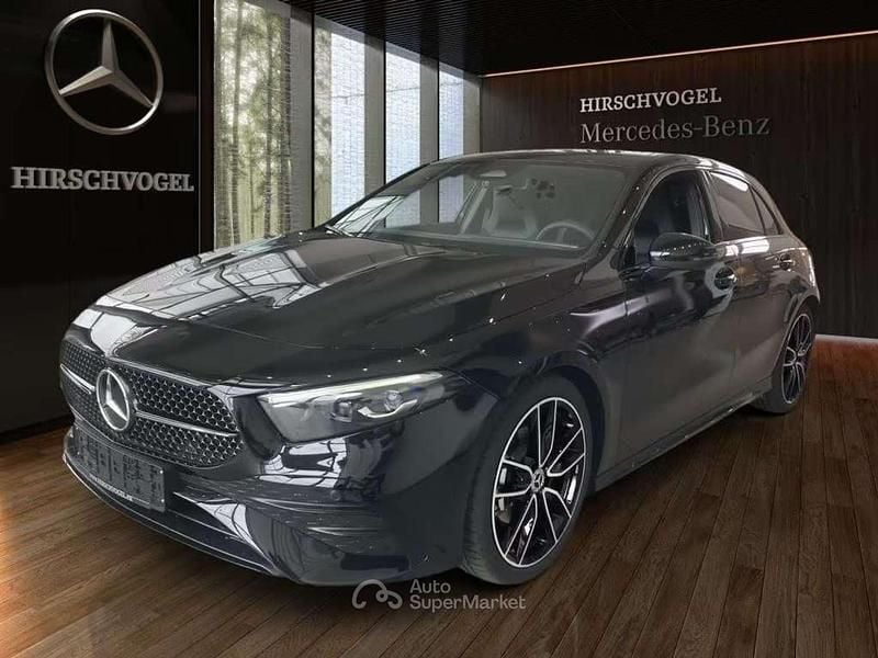Nero Usata 2025 Mercedes A160 Premium Berlina | 31.990 € (Ottimo prezzo) - Immagine 1/4