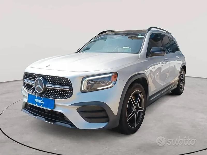 Usata Mercedes GLB250 224 CV (164 kW) 2020 Grigio SUV