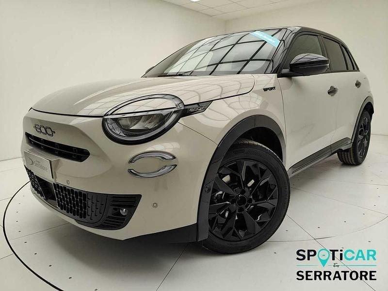 Nuova Fiat 600 Sport 110 CV (80 kW) 2026 Bronzo SUV