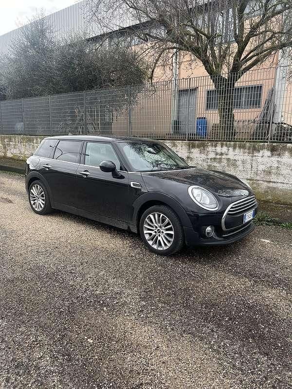 Usata 2018 Mini One D Clubman Business Station wagon | 14.500 € (Buon prezzo) - Immagine 1/4