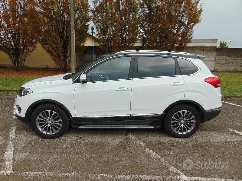 Usata DR DR6 149 CV (109 kW) 2018 Bianco SUV