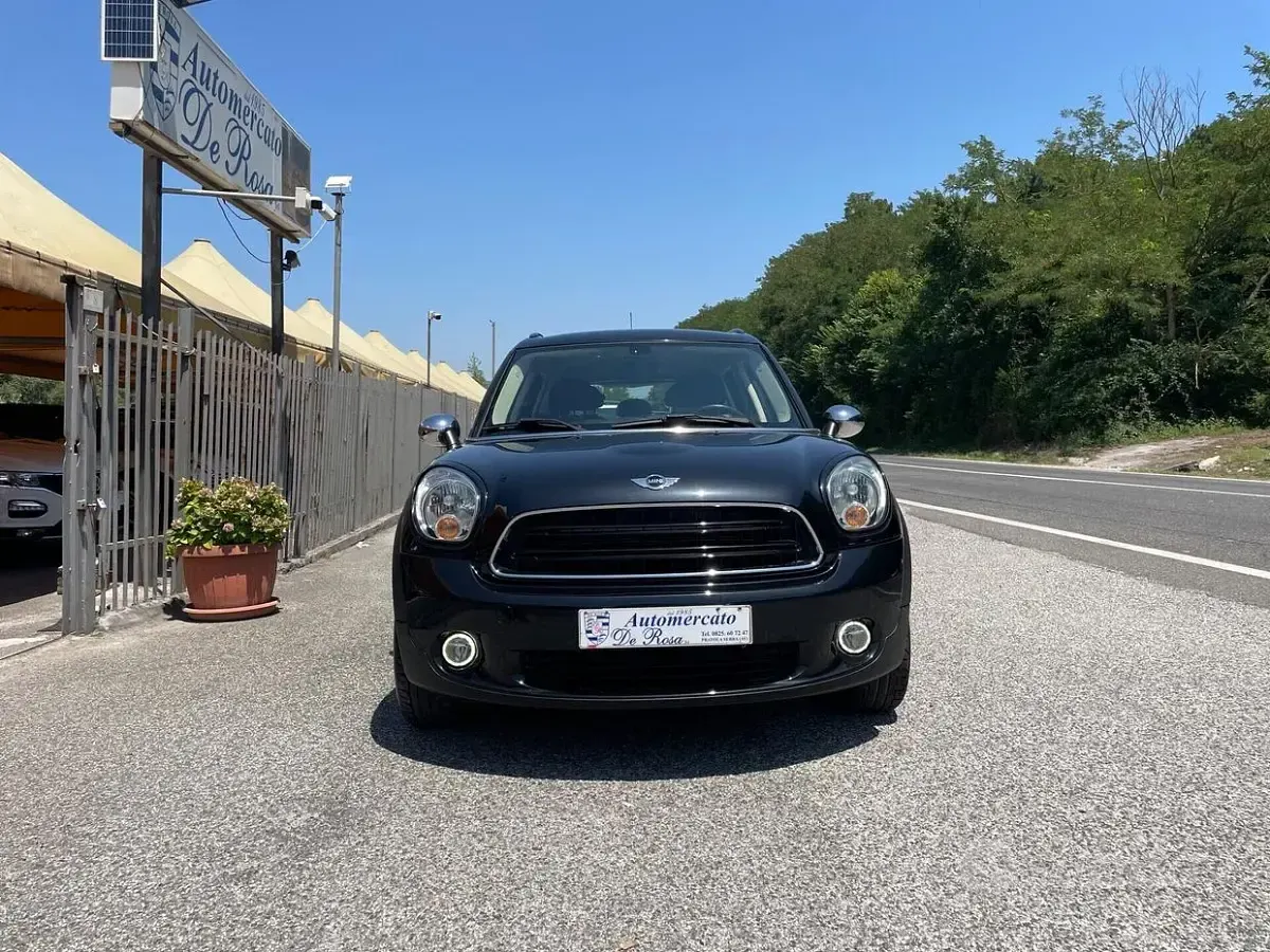 Usata Mini Cooper Countryman Business 90 CV (66 kW) 2016 Nero SUV