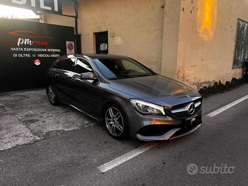 Usata Mercedes CLA200 Premium 136 CV (100 kW) 2018 Grigio Station wagon