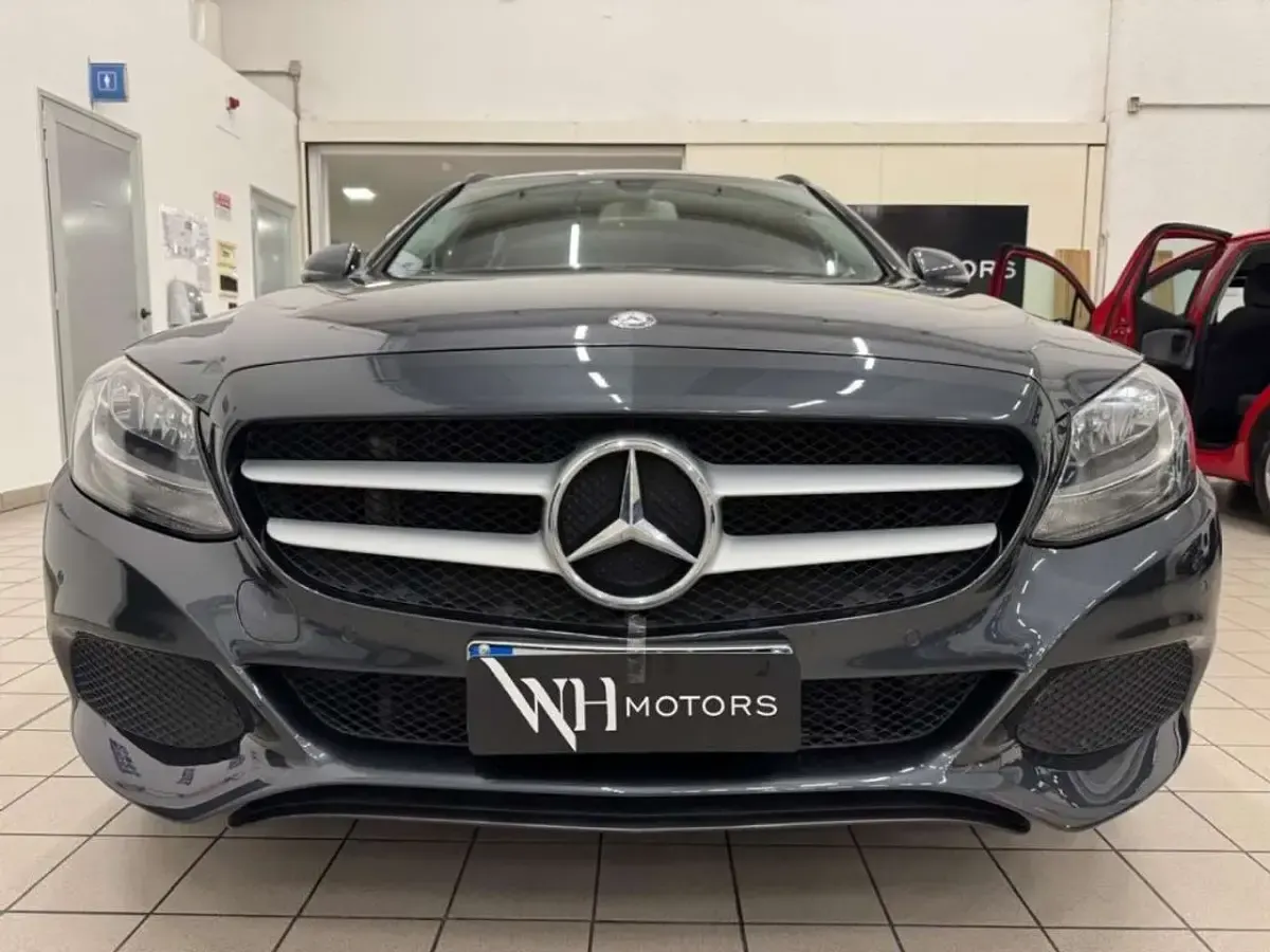Usata Mercedes C180 116 CV (85 kW) 2016 Grigio Station wagon