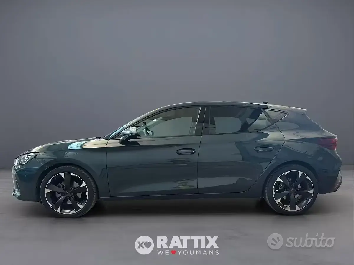 Usata Cupra Leon 150 CV (110 kW) 2025 Fiord blue Berlina
