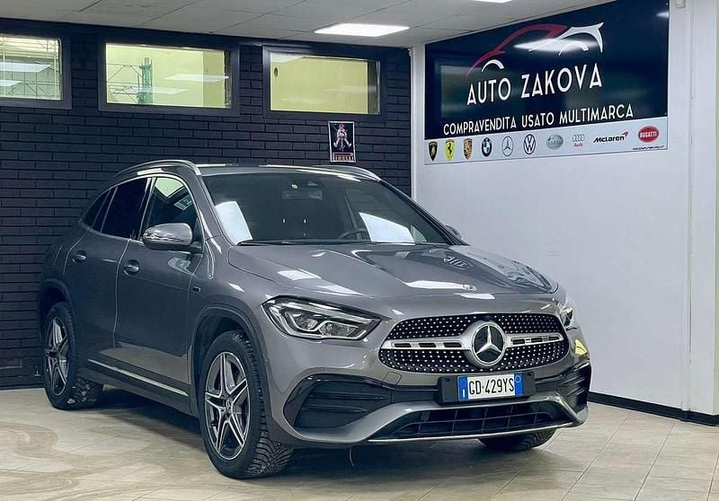 Grigio Usata 2021 Mercedes GLA250 Premium SUV | 27.800 € (Ottimo prezzo) - Immagine 1/4