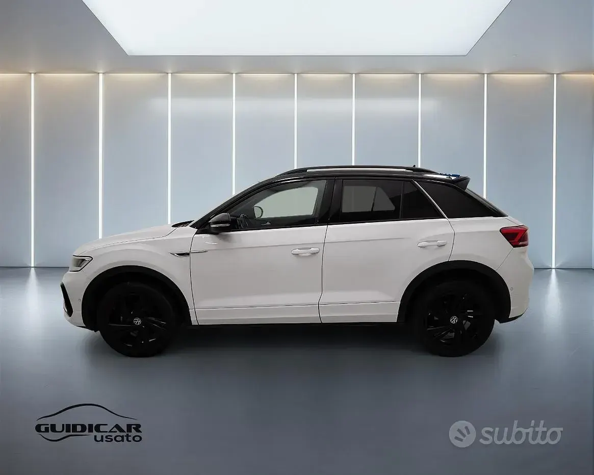 Usata VW T-Roc R-line 150 CV (110 kW) 2024 Bianco SUV