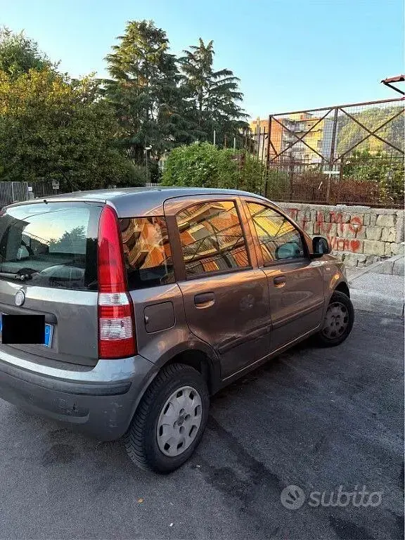 Usata Fiat Panda 75 CV (55 kW) 2011 Grigio Utilitaria
