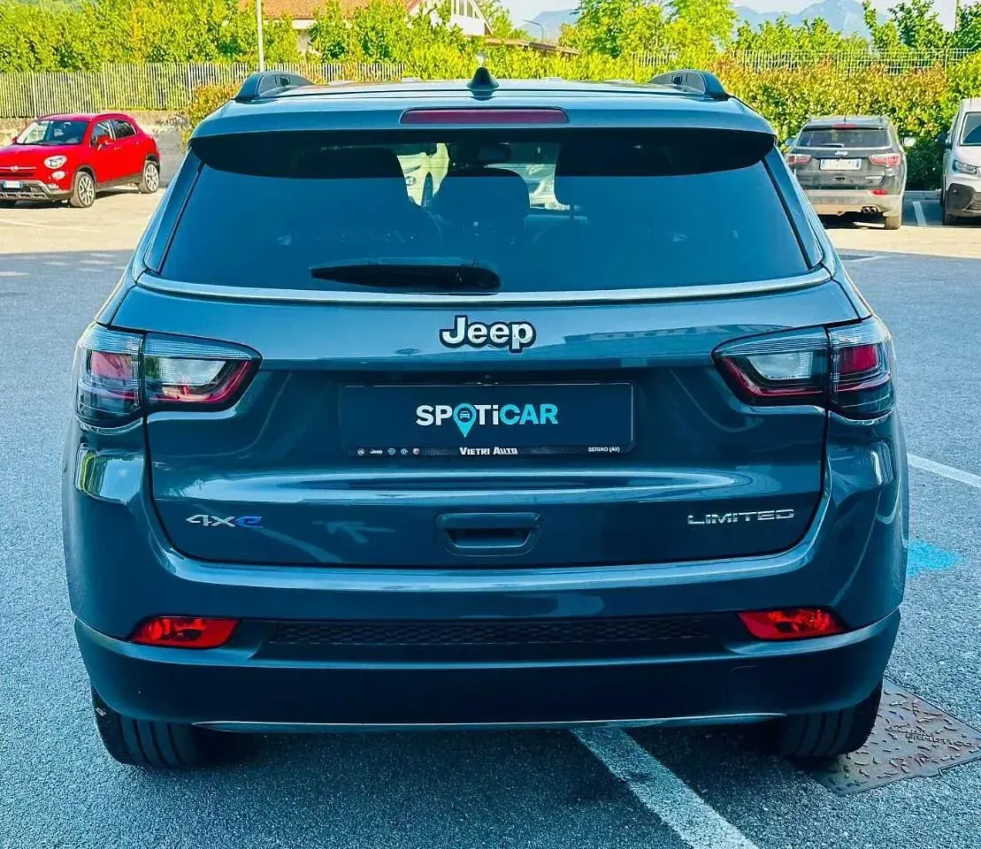 Usata Jeep Compass Limited 190 CV (139 kW) 2022 Grigio SUV