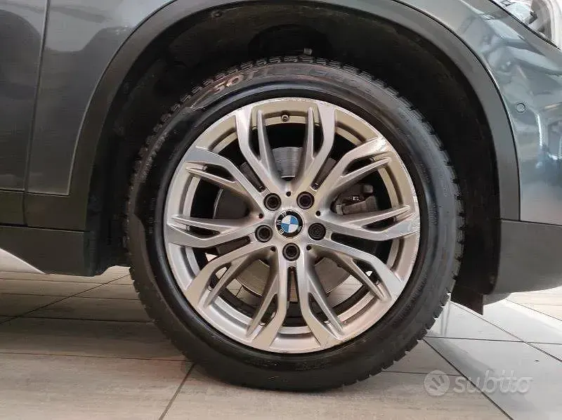 Usata BMW X1 xLine 190 CV (139 kW) 2022 Grigio SUV