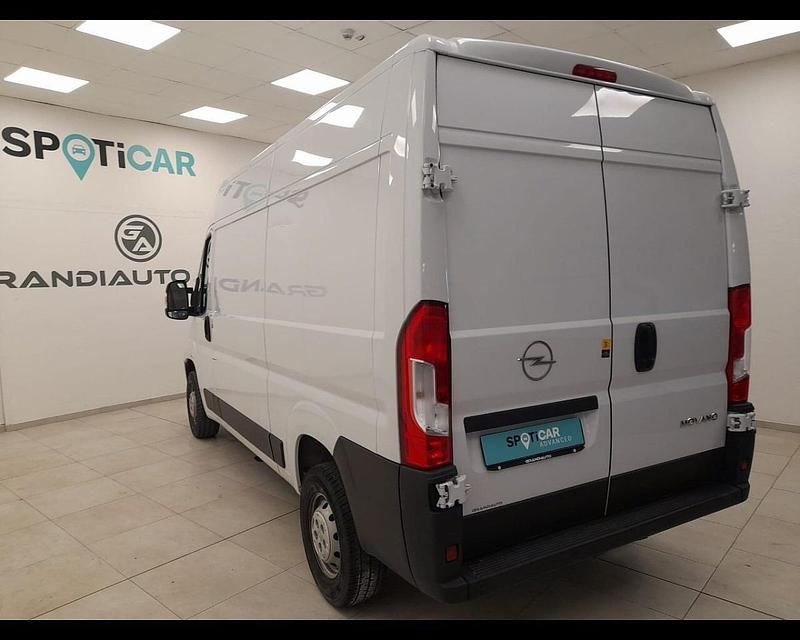 Usata Opel Movano 140 CV (102 kW) 2024 Bianco Furgone