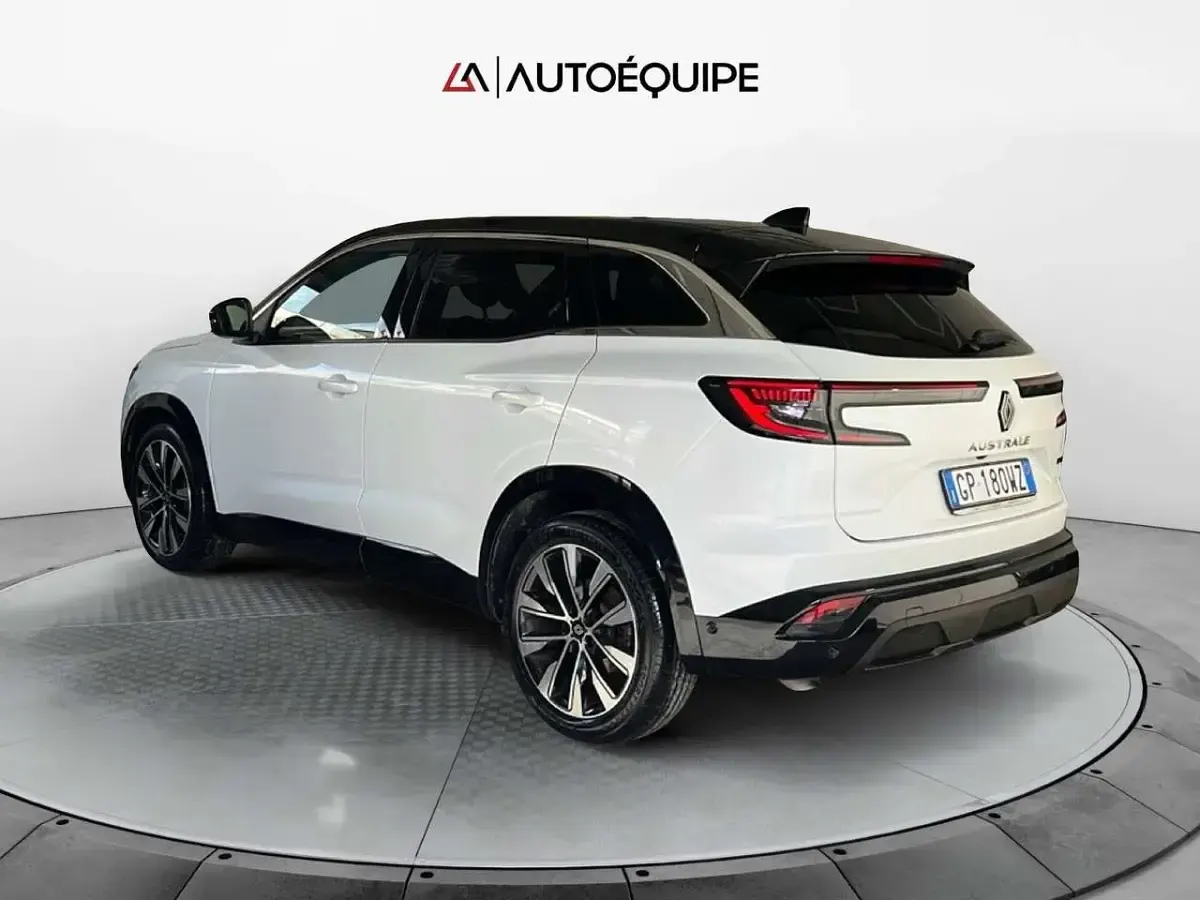 Usata Renault Austral Techno 199 CV (146 kW) 2023 Bianco SUV