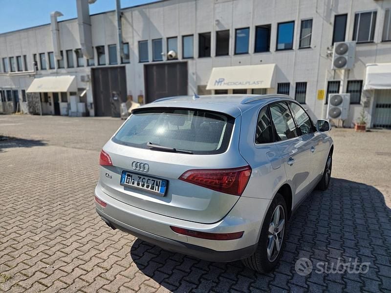 Usata Audi Q5 Advanced Plus 170 CV (125 kW) 2012 Grigio SUV