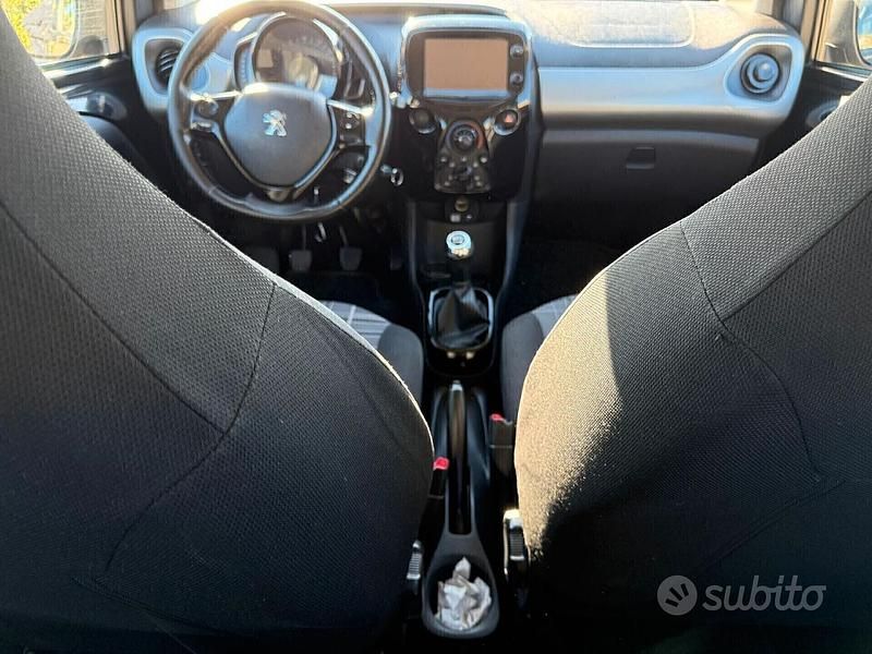 Usata Peugeot 108 Collection 69 CV (50 kW) 2017 Bianco Berlina