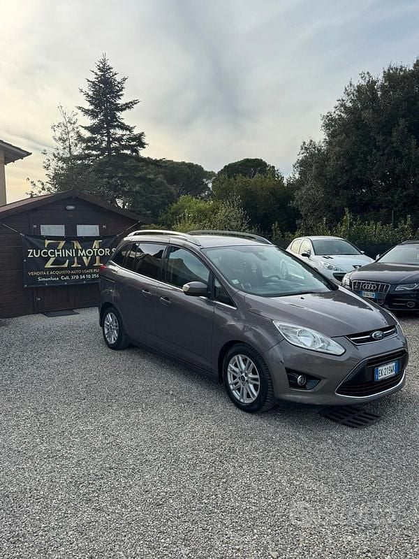 Usata Ford Grand C-Max Titanium 116 CV (85 kW) 2012 Grigio Monovolume