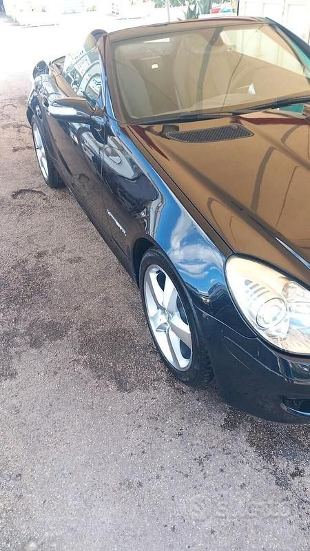 Usata Mercedes SLK200 163 CV (119 kW) 2005 Nero Cabrio