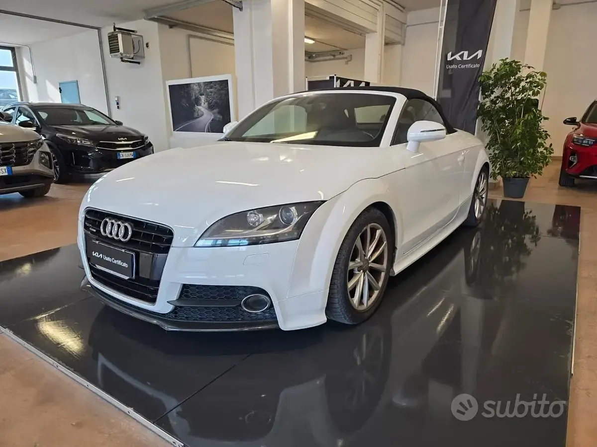 Usata Audi TT Roadster S-Line 170 CV (125 kW) 2012 Bianco Cabrio