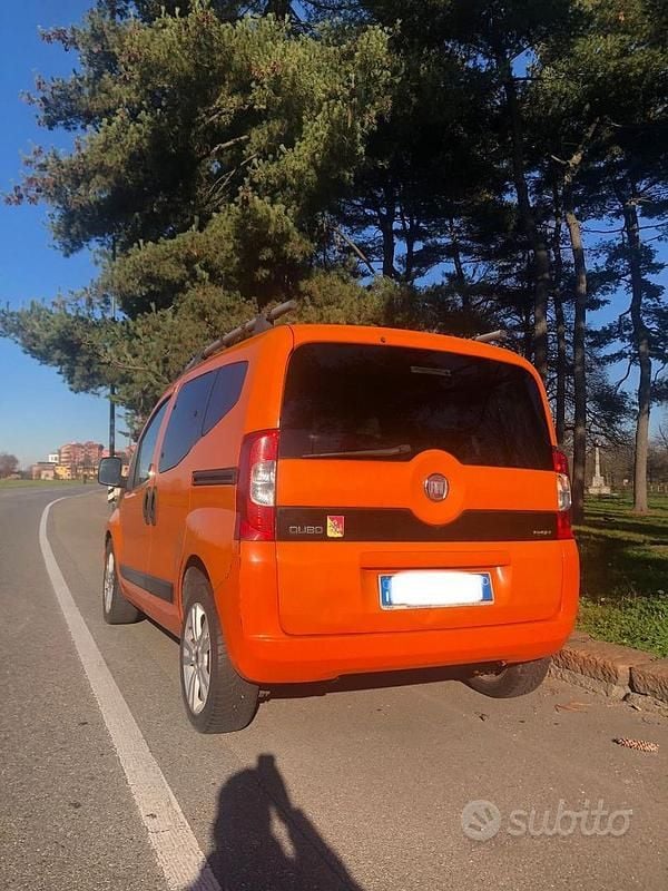 Usata Fiat Qubo Dynamic 75 CV (55 kW) 2009 Arancione Monovolume