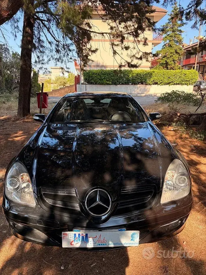 Usata Mercedes SLK200 163 CV (119 kW) 2004 Nero Cabrio