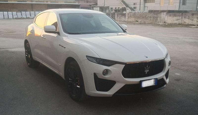 Usata Maserati Levante GranLusso 250 CV (183 kW) 2018 SUV