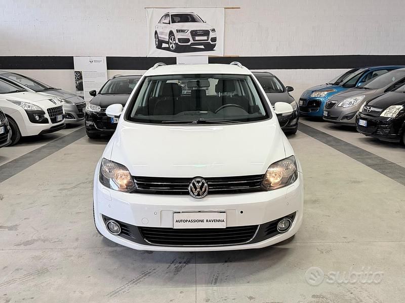 Usata VW Golf VI Highline 104 CV (76 kW) 2011 Bianco Utilitaria