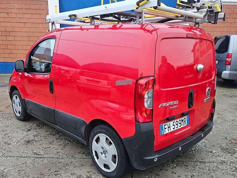 Usata Fiat Fiorino 95 CV (69 kW) 2017 Rosso Monovolume