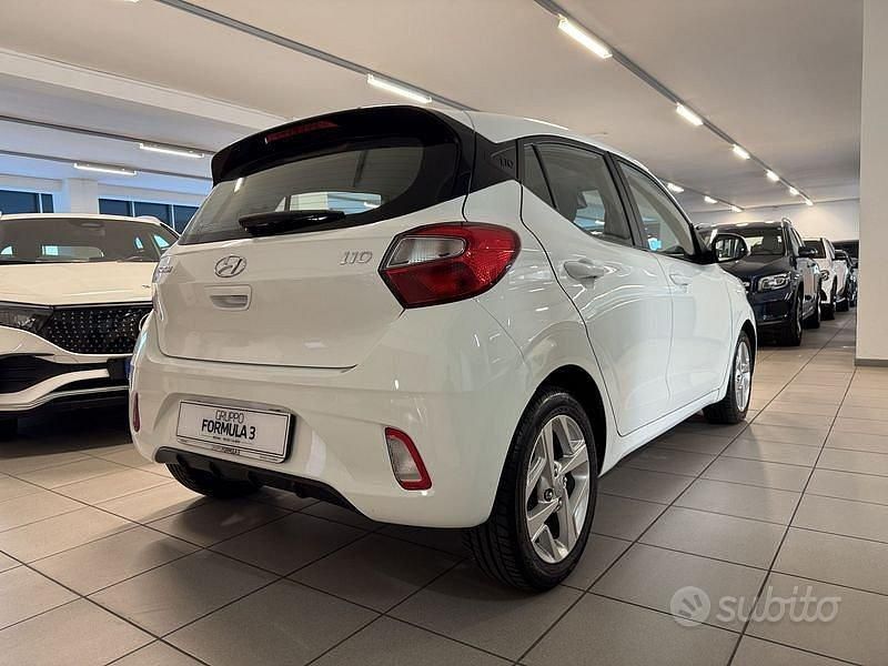Usata Hyundai i10 Advanced 67 CV (49 kW) 2020 Bianco Utilitaria