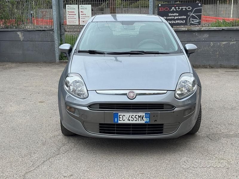 Usata Fiat Punto Evo Active 65 CV (47 kW) 2010 Grigio Utilitaria