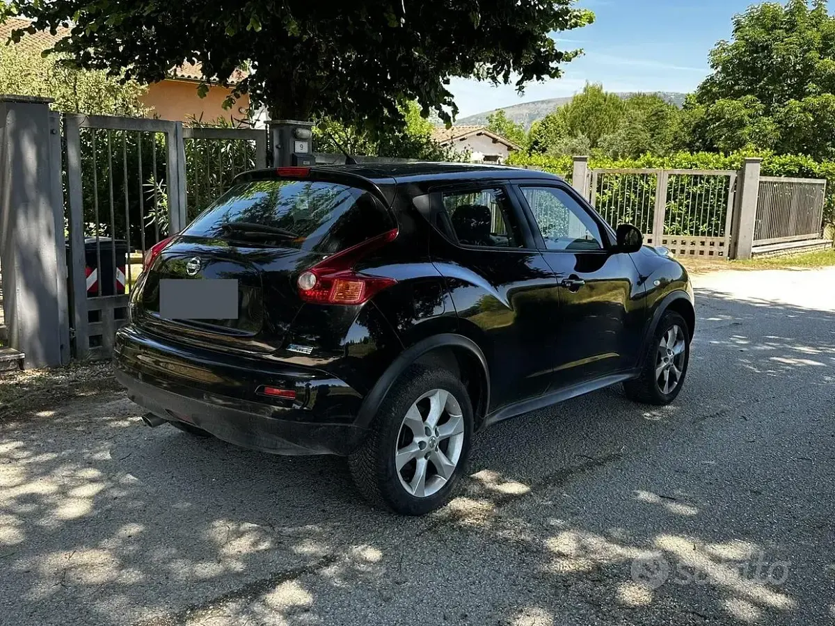Usata Nissan Juke 110 CV (80 kW) 2012 Nero SUV