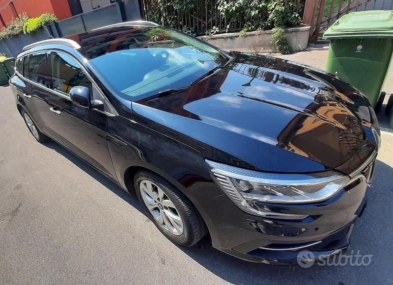 Usata Renault Mégane IV 116 CV (85 kW) 2021 Nero Station wagon
