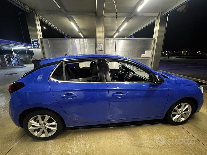 Usado Opel Corsa 101 CV (74 kW) 2024 Azul Utilitario