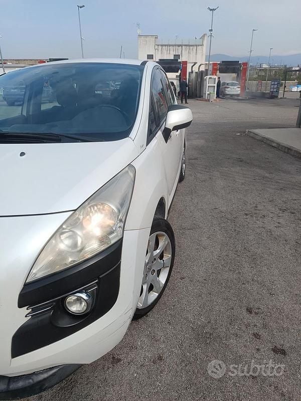 Usata Peugeot 3008 112 CV (82 kW) 2010 Bianco Station wagon