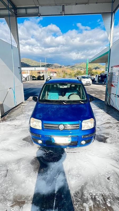 Usata Fiat Panda 2005 Blu Utilitaria
